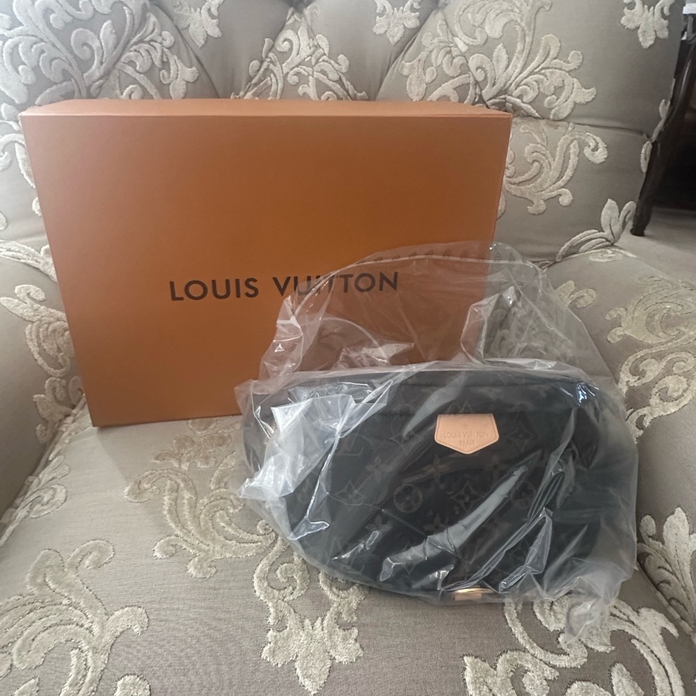 LV fanny pack